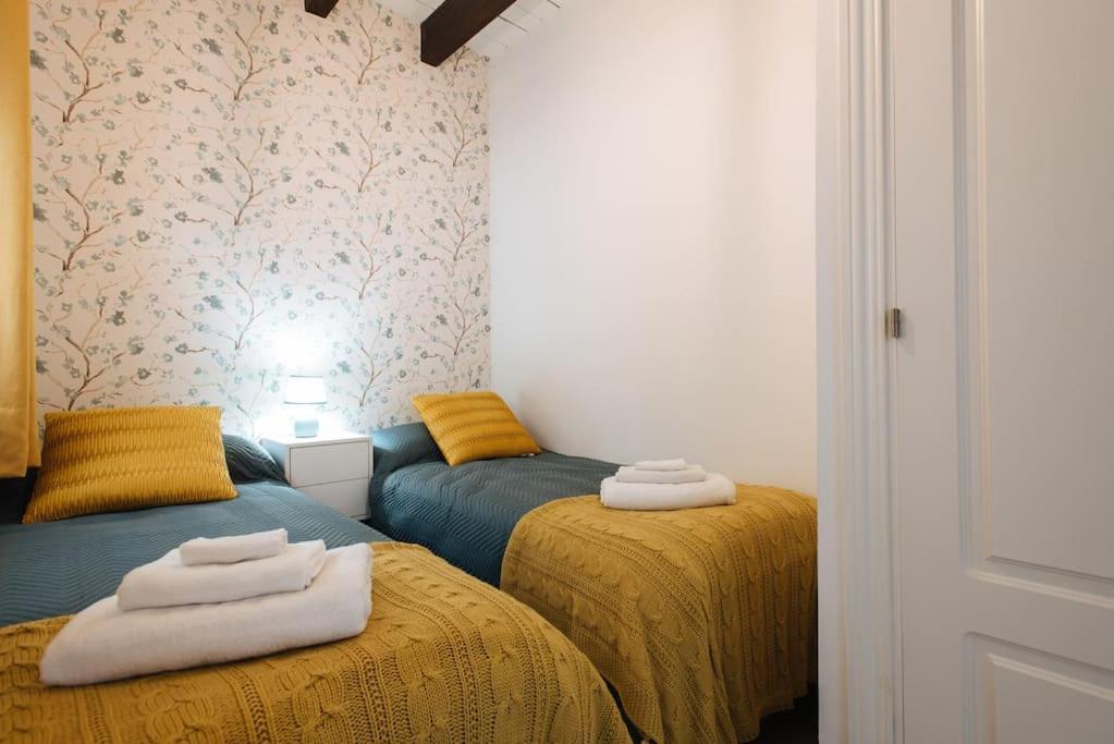 Ad2B Apartment, 300M From Cathedral With 2Br Sevilla Exterior foto